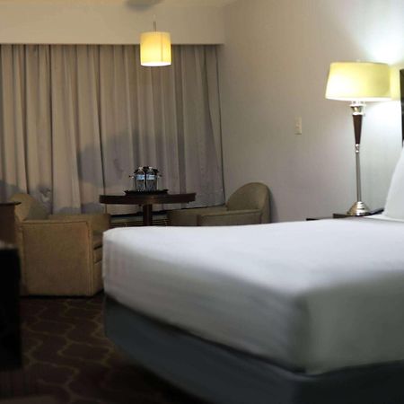 Wyndham Garden Los Mochis Plaza Inn Bagian luar foto