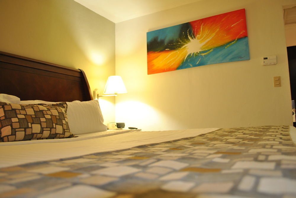 Wyndham Garden Los Mochis Plaza Inn Bagian luar foto